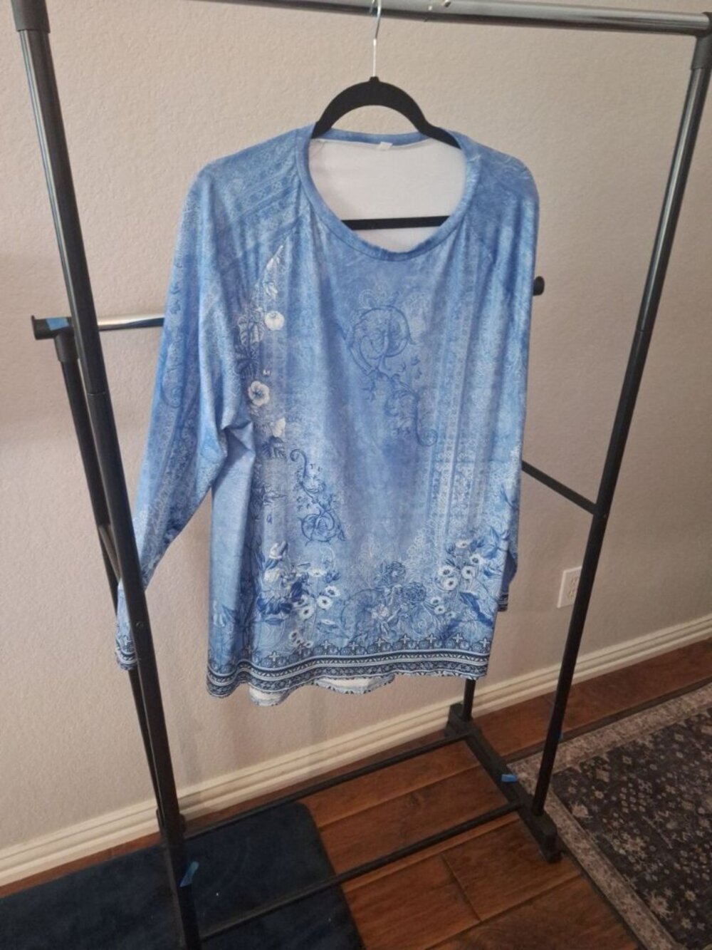 Vintage Style Floral Print Long Sleeve Mesh Top in Sky Blue 2XL